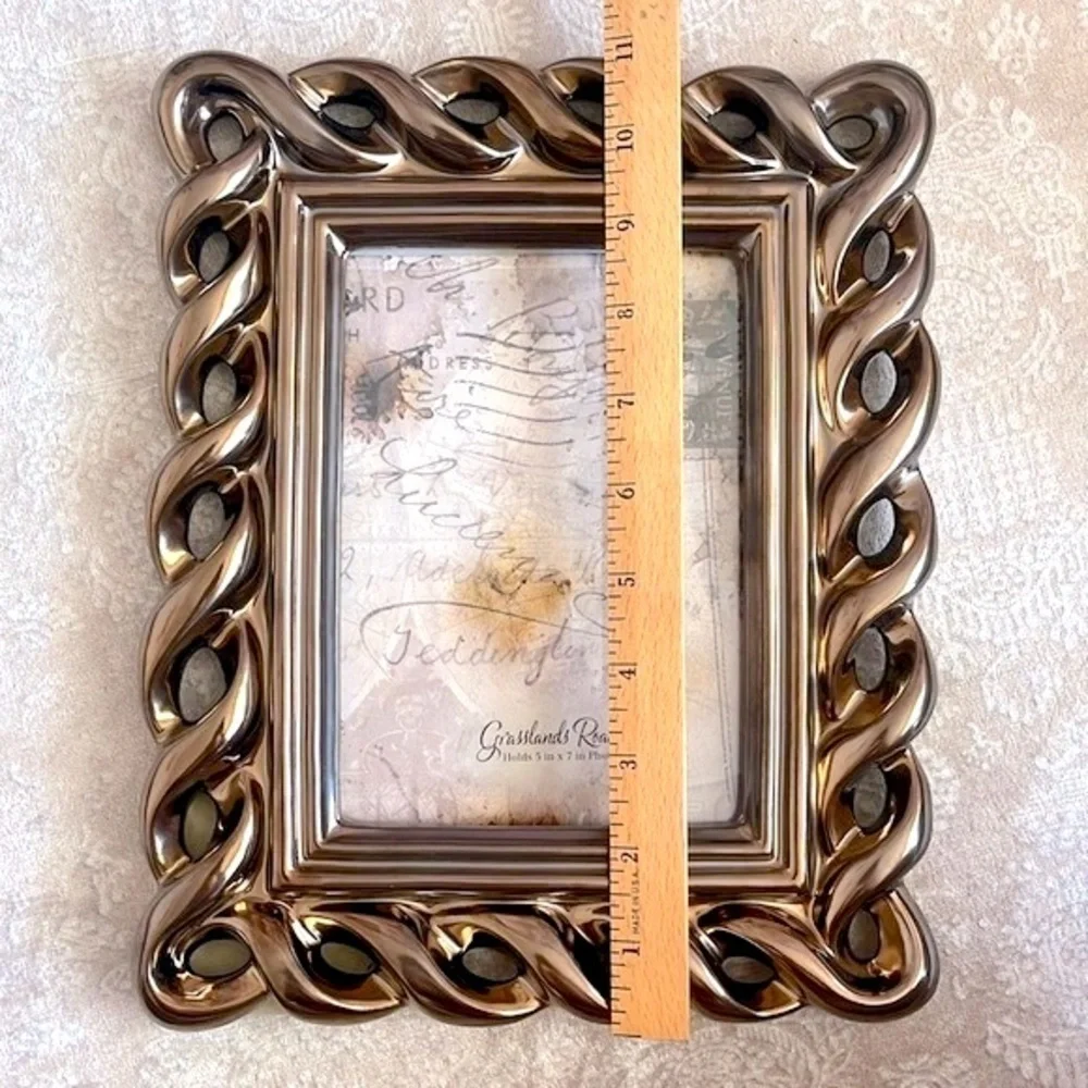 Brand New Grasslands Road Metallic Pewter Ceramic Picture Frame for 5